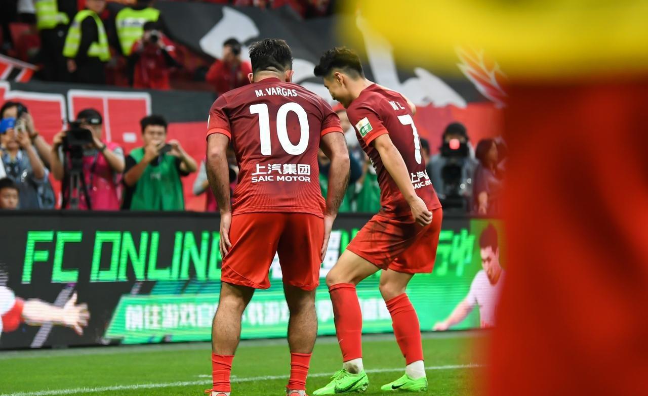 法国杯冲刺阶段再迎强敌，罗马内部沟通，主帅态度——质疑声仍在，阵容厚度经受考验的简单介绍